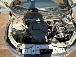sucata-auto-peças-ferro-velho-em-londrina-dez-de-dezembro-desmanche-londrina-pr-ferro-velho-lobão-ferro-velho-tibagi-ferro-velho-londrina14